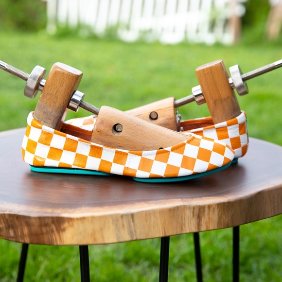 NIB Hand-Painted Custom Checkerboard Tieks Size 8 - Picture 4 of 8